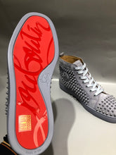 Load image into Gallery viewer, Louis Spikes Womens