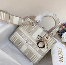 Load image into Gallery viewer, Lady D Stripes