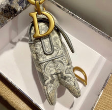 Load image into Gallery viewer, Saddle Bag