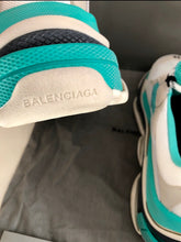 Load image into Gallery viewer, Triple S Ladies