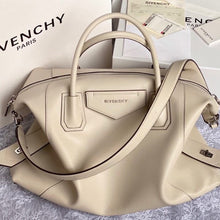 Load image into Gallery viewer, Antigona Soft Leather