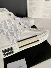 Load image into Gallery viewer, B23 Oblique High Tops