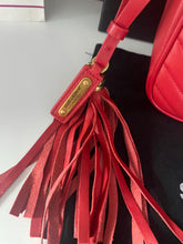 Load image into Gallery viewer, Lou Camera Bag