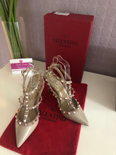 Load image into Gallery viewer, Rockstud 10cm Heels