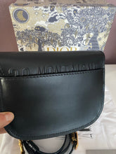 Load image into Gallery viewer, Bobby