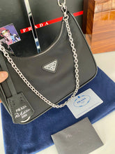 Load image into Gallery viewer, Re-Edition Pochette