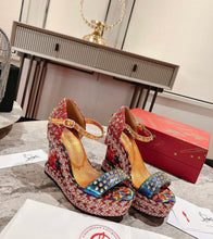 Load image into Gallery viewer, Madmonica Wedges