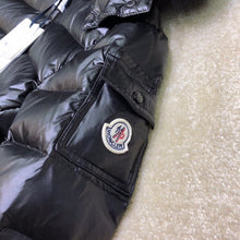 Load image into Gallery viewer, Black Fur Jacket
