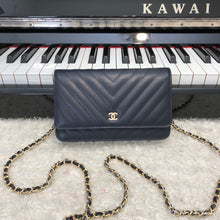 Load image into Gallery viewer, Chevron Caviar Woc