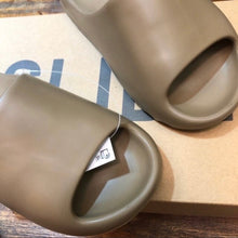 Load image into Gallery viewer, Slides