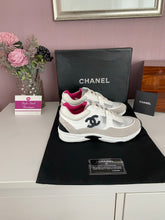 Load image into Gallery viewer, CC Black Sneaker