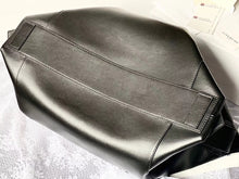 Load image into Gallery viewer, Antigona Soft Leather