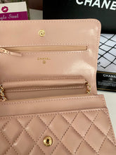 Load image into Gallery viewer, Lambskin Woc