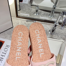 Load image into Gallery viewer, CC Sandals