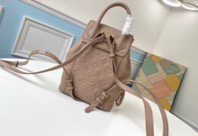 Load image into Gallery viewer, Montsouris Backpack