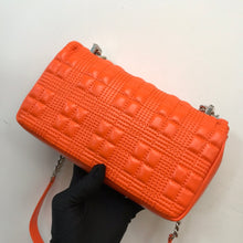 Load image into Gallery viewer, Lola Small