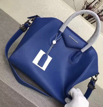 Load image into Gallery viewer, Antigona Grained Leather