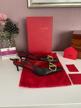Load image into Gallery viewer, V Logo Slingback 4cm