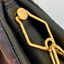 Load image into Gallery viewer, Coussin PM