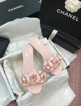 Load image into Gallery viewer, Camellia Sandals