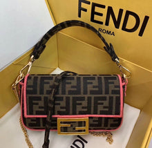 Load image into Gallery viewer, Baguette