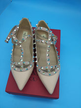 Load image into Gallery viewer, Rockstud Ballerina Flats