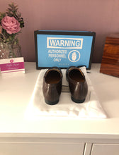 Load image into Gallery viewer, Jordaan Leather Loafers