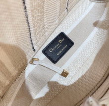 Load image into Gallery viewer, Lady D Stripes