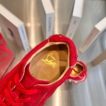 Load image into Gallery viewer, Loubishark