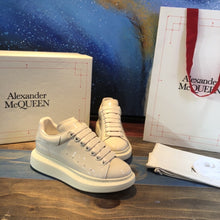 Load image into Gallery viewer, Oversized Sneaker Patent Ladies