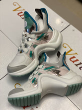 Load image into Gallery viewer, Archlight Sneaker