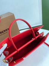 Load image into Gallery viewer, Title Bag