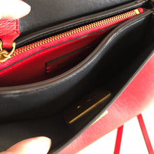 Load image into Gallery viewer, V Ring Shoulder Bag