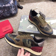 Load image into Gallery viewer, Camo Rockrunners Ladies