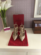 Load image into Gallery viewer, Rockstud 10cm Heels