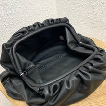 Load image into Gallery viewer, Pouch