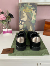 Load image into Gallery viewer, Camo Rockrunners Ladies