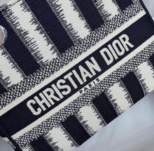 Load image into Gallery viewer, Lady D Stripes