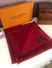 Load image into Gallery viewer, Monogram Shine Shawl