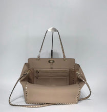Load image into Gallery viewer, Rockstud Tote