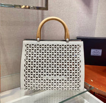 Load image into Gallery viewer, Cut Out Shopper