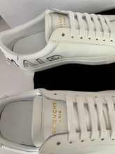 Load image into Gallery viewer, Reverse Sneaker