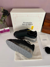 Load image into Gallery viewer, Transparent Oversized Sneaker Ladies