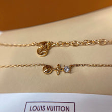 Load image into Gallery viewer, Louis Necklace
