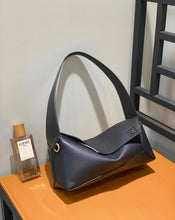 Load image into Gallery viewer, Puzzle Hobo