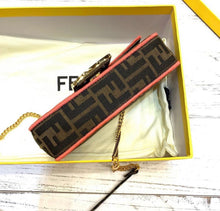 Load image into Gallery viewer, Baguette