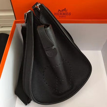 Load image into Gallery viewer, Evelyne