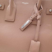 Load image into Gallery viewer, Sac De Jour Grained Leather