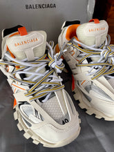 Load image into Gallery viewer, Track Sneaker Ladies