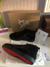 Load image into Gallery viewer, Louis Spikes Womens
